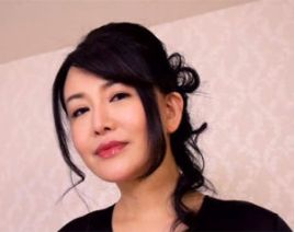 淺井舞香2017年最新魅力展現(xiàn)風(fēng)采驚艷全場