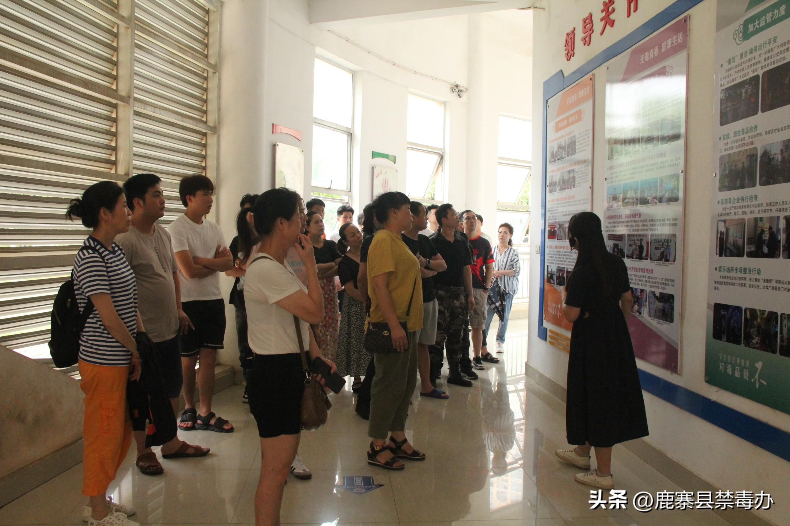 鹿寨縣文化廣電體育和旅游局最新領(lǐng)導(dǎo),鹿寨縣文化廣電體育和旅游局最新領(lǐng)導(dǎo)團隊概述