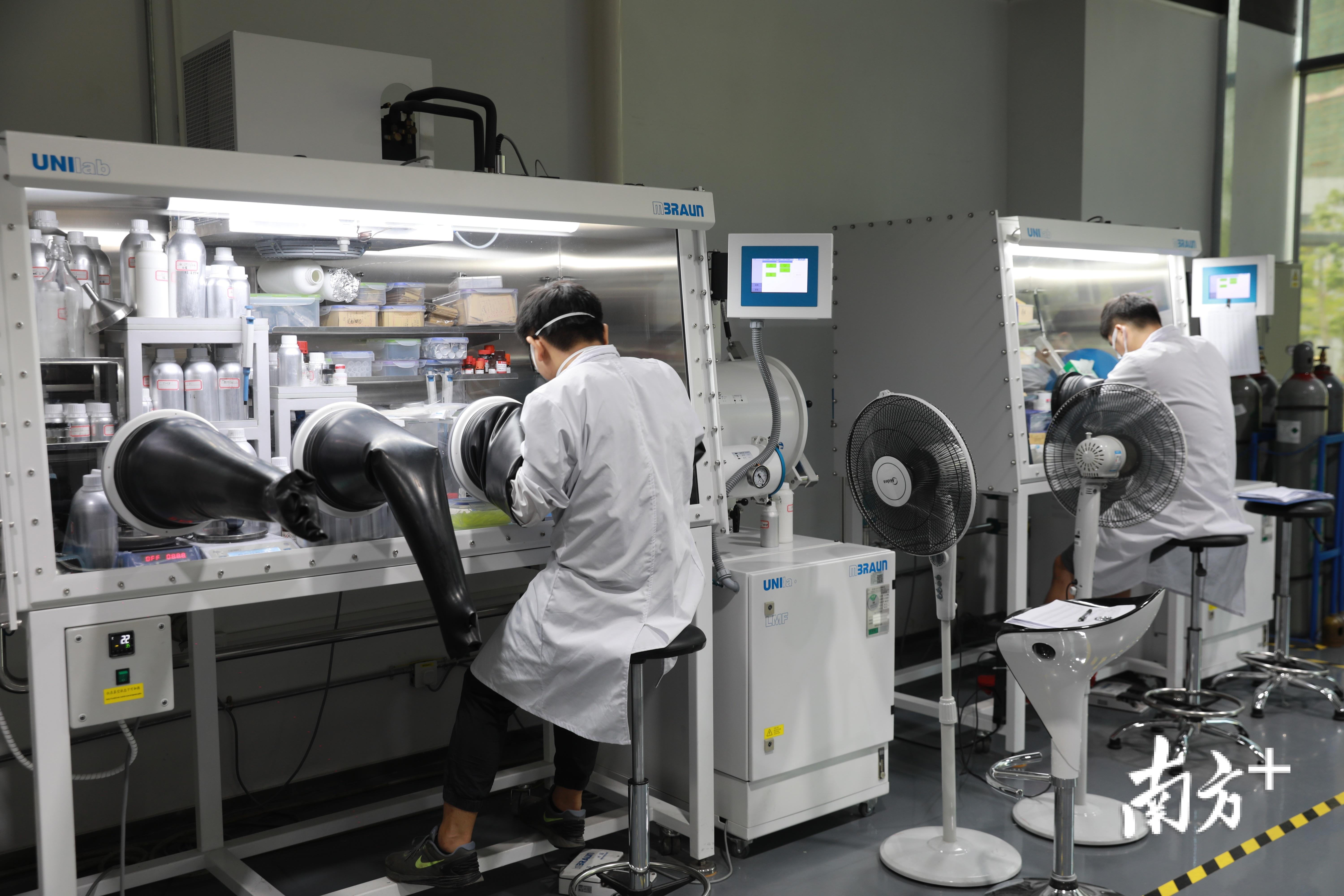 最新電池材料,最新電池材料，塑造未來能源格局的關(guān)鍵力量