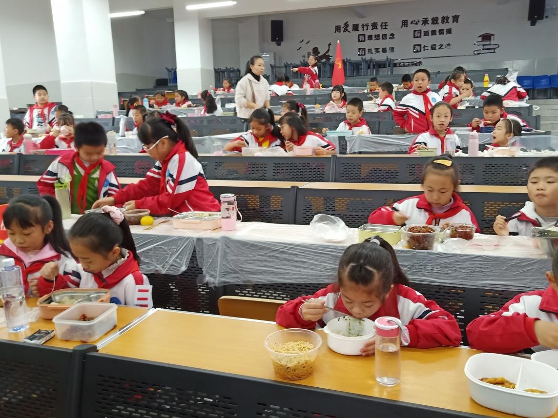 大安市小學(xué)最新新聞報告速遞
