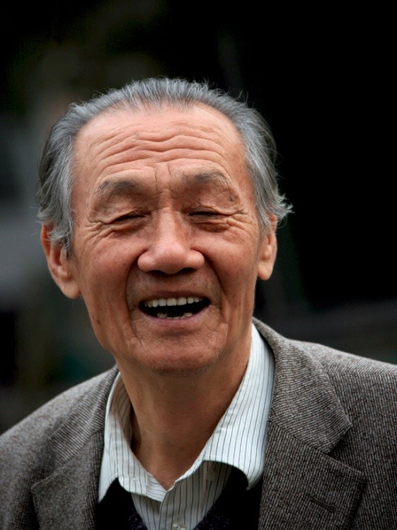 探索中年人生，面貌與心態(tài)的新篇章